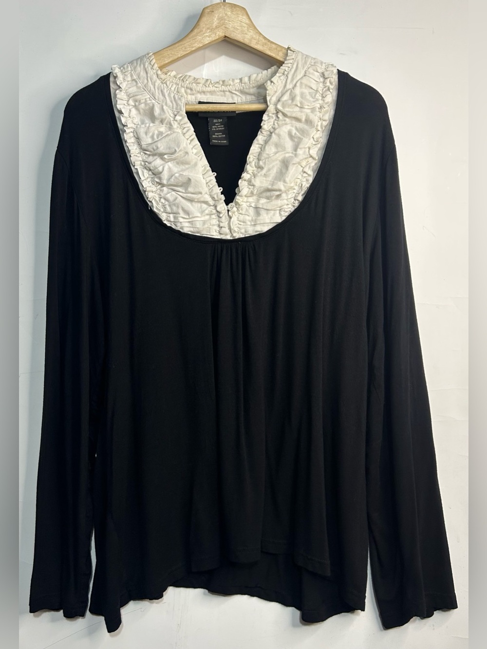 Lane Bryant White Ruffled Collar Black Long Sleeve Blouse 22/24
